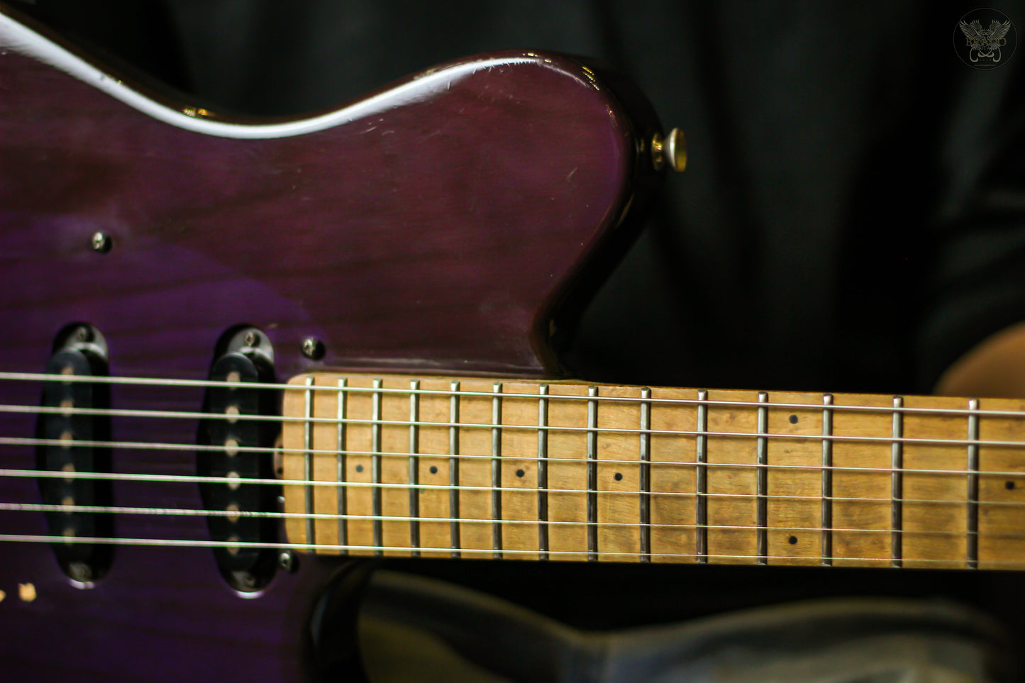 1997 MUSIC MAN AXIS SPORT TRANS PURPLE HSS MAPLE TREM MADE IN USA (USED)