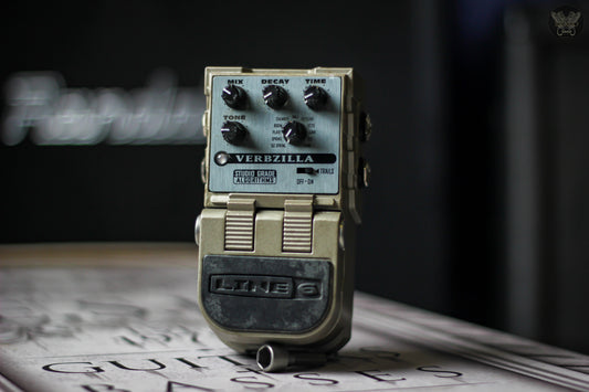 LINE 6 TONECORE VERBZILLA REVERB PEDAL (USED)