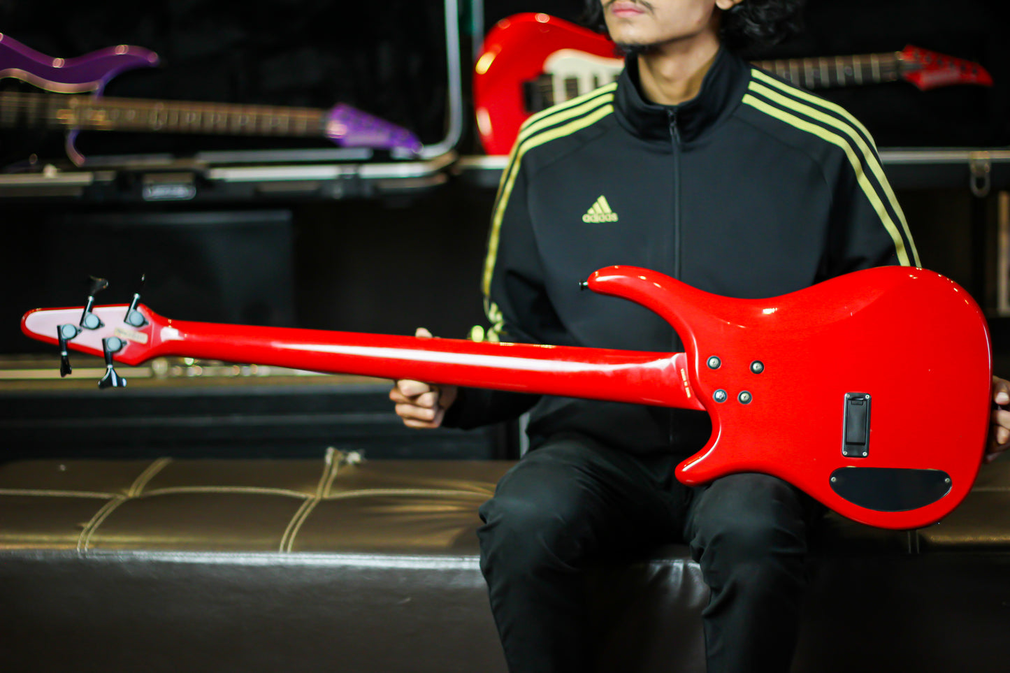 **RARE** 90's BENTLY SERIES 10 P-BASS RED MADE IN KOREA (USED)