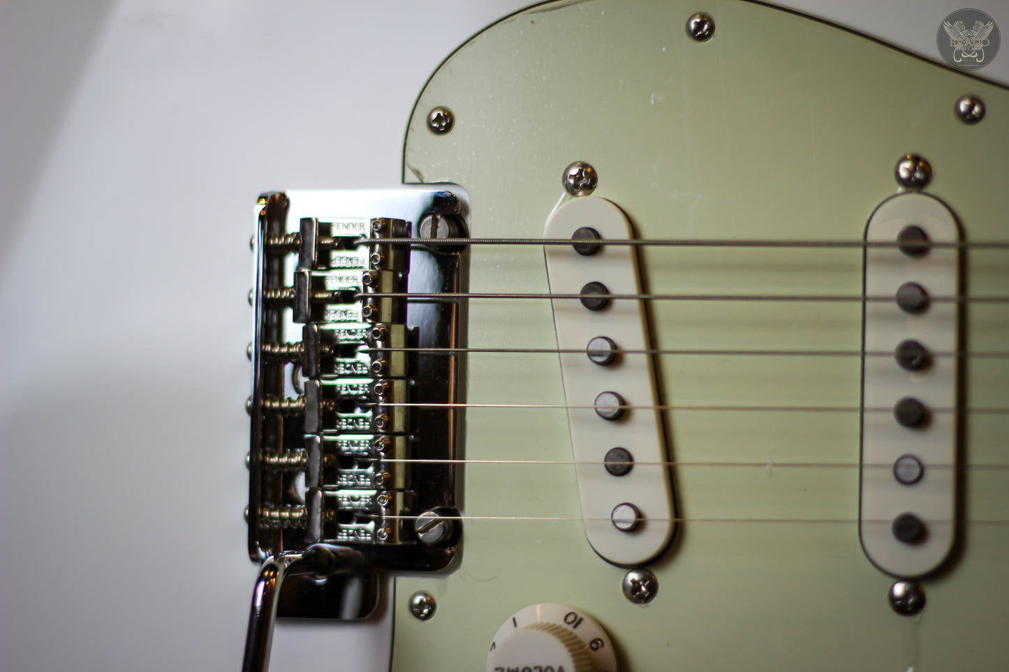 FENDER JAPAN SHAM KAMIKAZE SIGNATURE REVERSE HEADSTOCK STRATOCASTER MADE IN JAPAN (MINT)