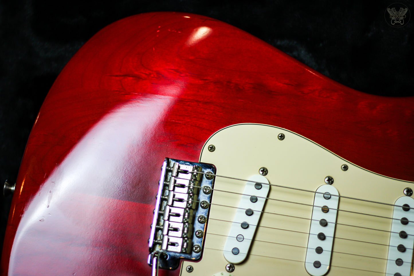 2003 FENDER HIGHWAY ONE™ STRATOCASTER® MAPLE FINGERBOARD CRIMSON RED TRANSPARENT MADE IN USA (USED)