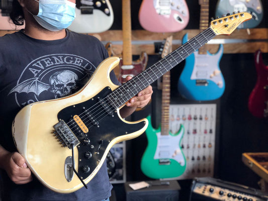 *RARE* 1984 KRAMER STRIKER 300ST MADE IN KOREA (USED)